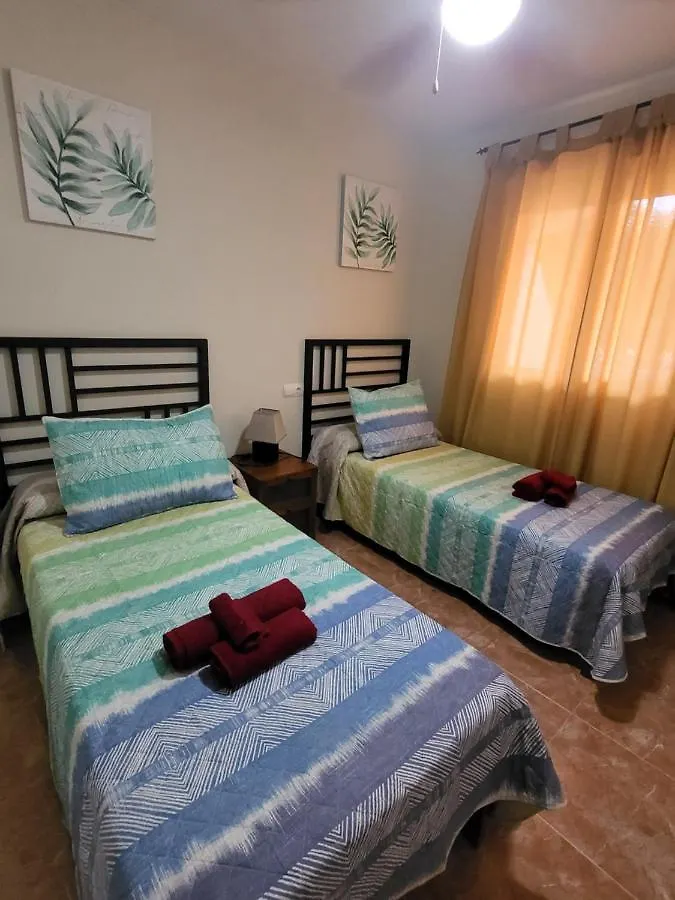 Bajo Calido Con Patio Y Piscina Privada! Lejlighed Vera